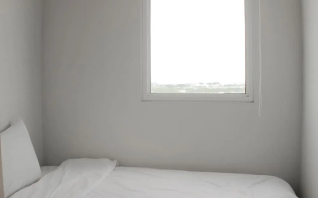 Comfort Living 3Br At Springlake Summarecon Bekasi Apartment
