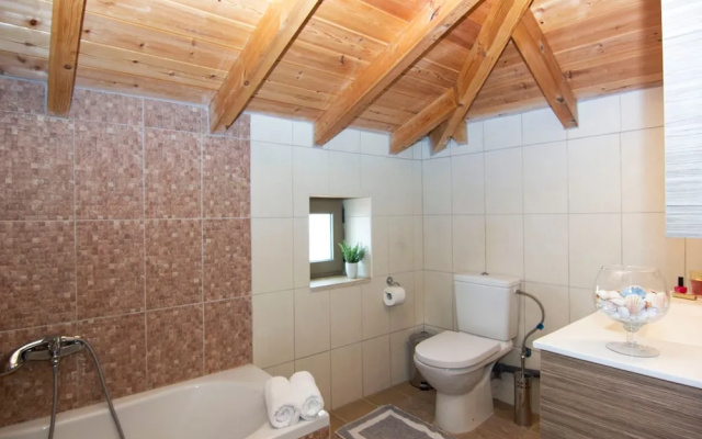 Selinitsa Stone Studio - Mani Seaview Retreat