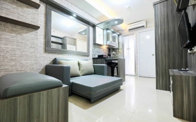 Modern Room Bassura City Apartment