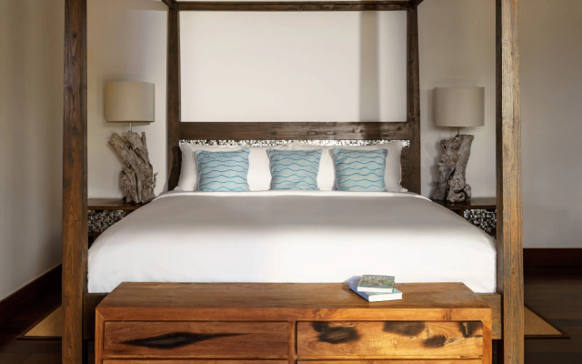 Zemi Beach House, LXR Hotels & Resorts