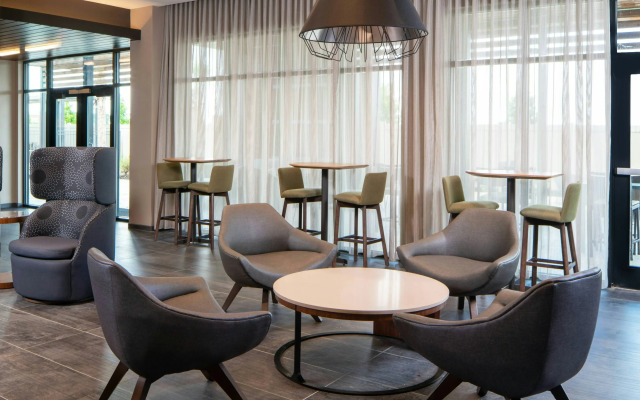 Courtyard by Marriott Lafayette South