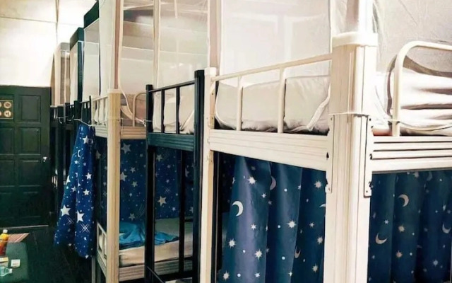 Pirate's Cove Hostel