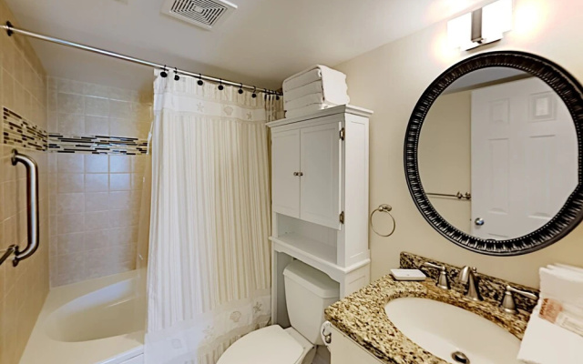 Sundunes Condominium