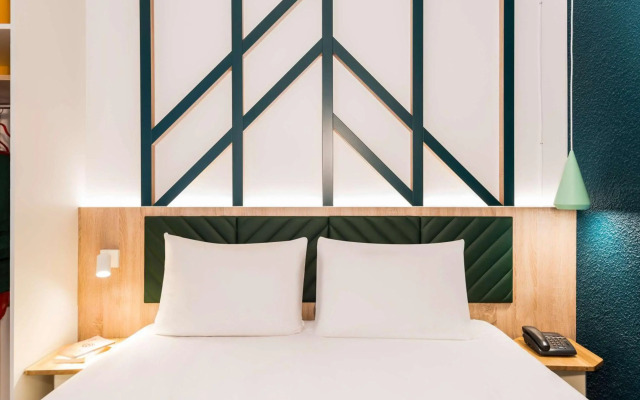 ibis Styles Rouen Val De Reuil