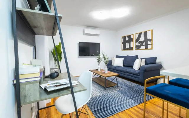 26-1c Gramercy Large 1BR WD