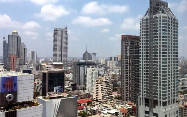 Serviced 2 Bed Skyvillas With View