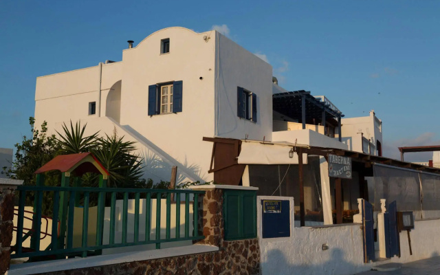 Stelios Rooms