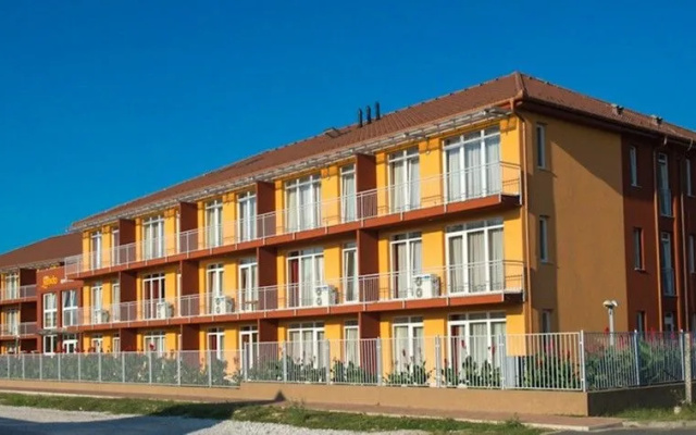 Club Kehida Aparthotel