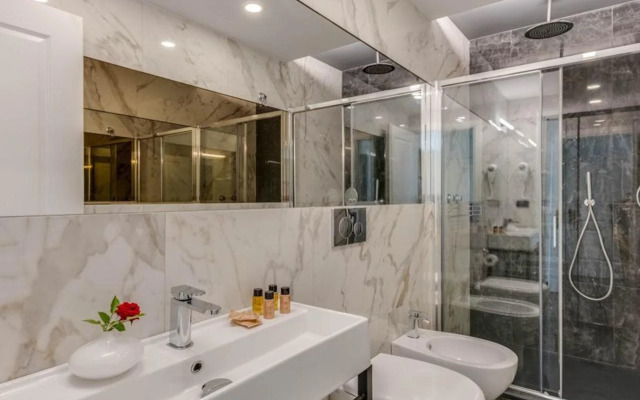 Adrianus Hotel