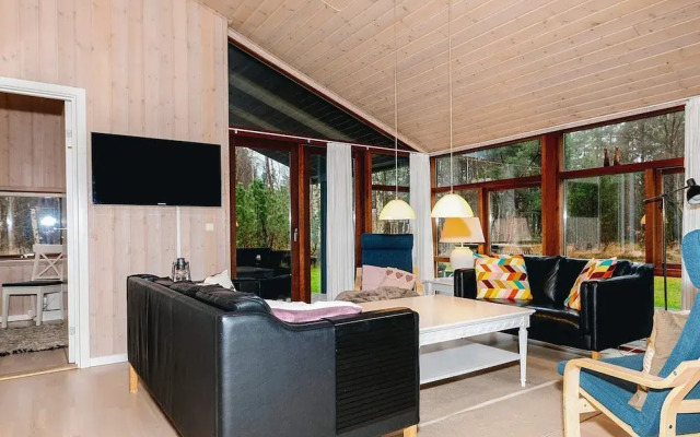 6 Person Holiday Home in Laeso-by Traum
