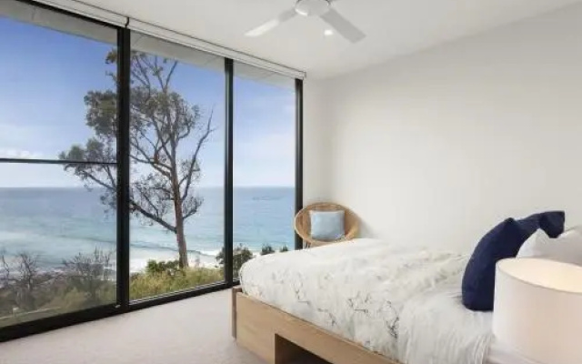 Iluka Blue