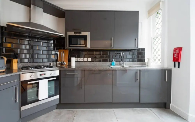 Beautiful London Flat FS3