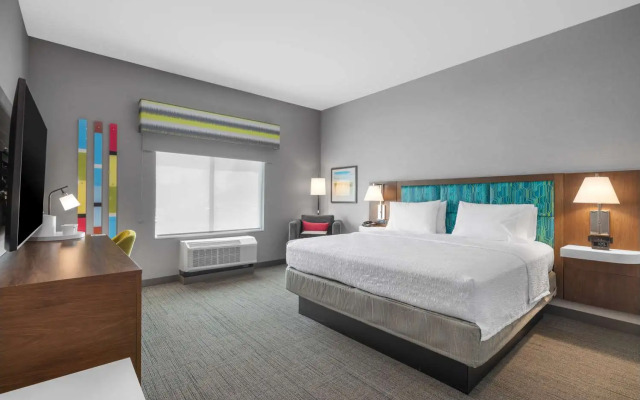 Hampton Inn & Suites by Hilton Bakersfield Central