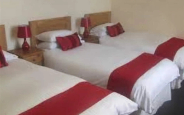 Hillside Hotel