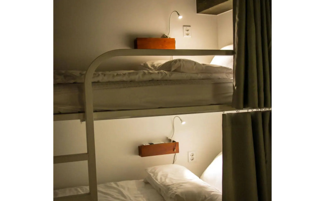 Hi Jun Guesthouse