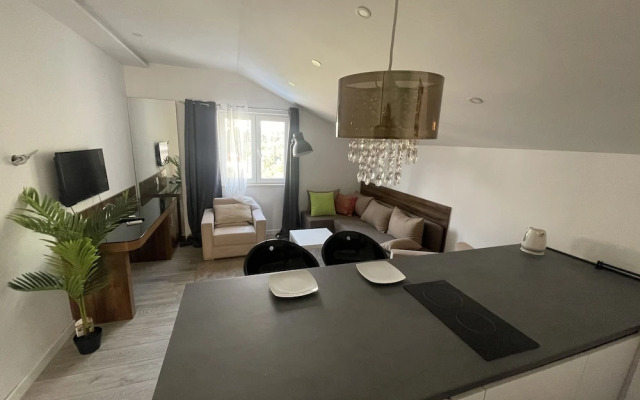 M House