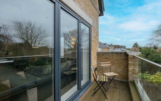 The Isleworth 2BR 2BA with Gated Parking & Balcony