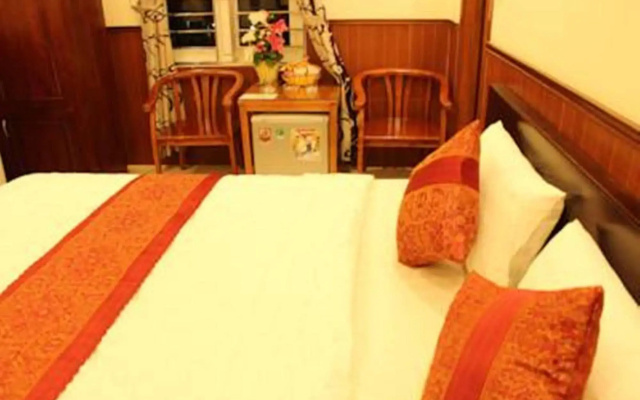 Cau Rong Hotel