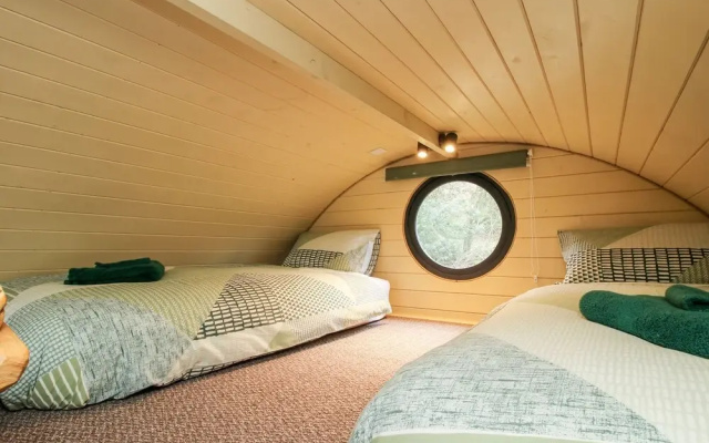 Callow Pod