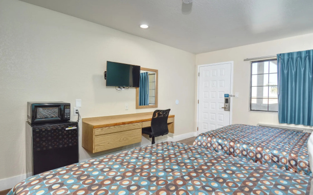 Vagabond Inn Buttonwillow North I-5