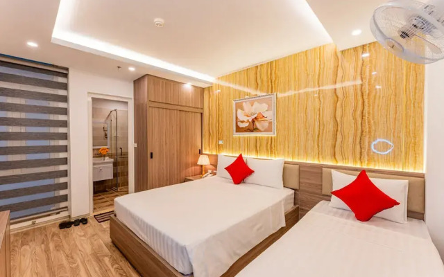 Moon Hotel Do Quang