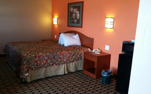 Super 8 by Wyndham Wichita Falls