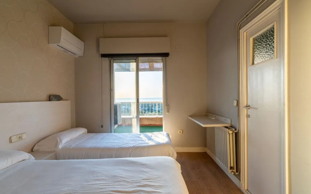 Costablanca Explore Hostel Sports & Events