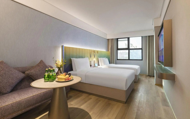 Manxin Shanghai Hongqiao Hub National Exhibition Center Hotel