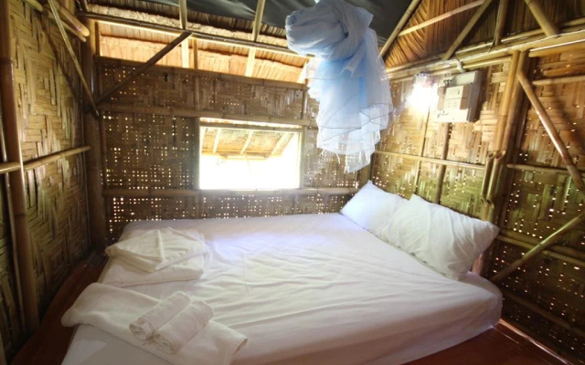 Phuhaya Bamboo Bungalows