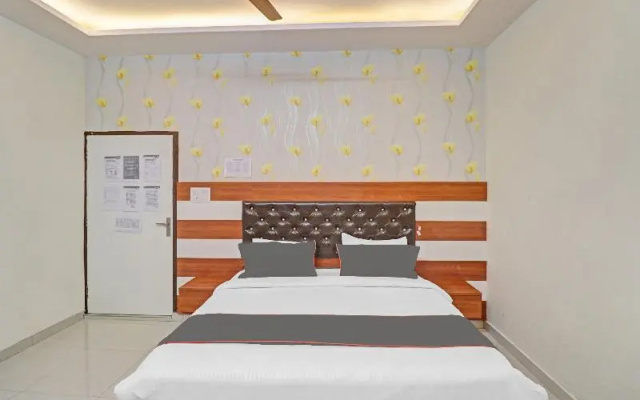 Capital O 84646 Hotel Sonipat Residency