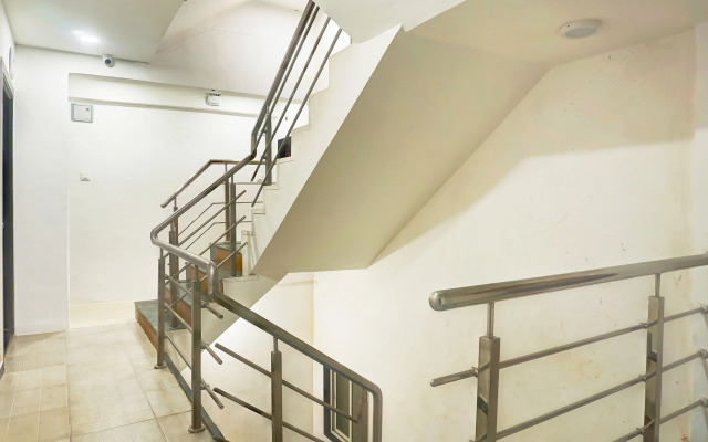 Hotel O Jaihind Building
