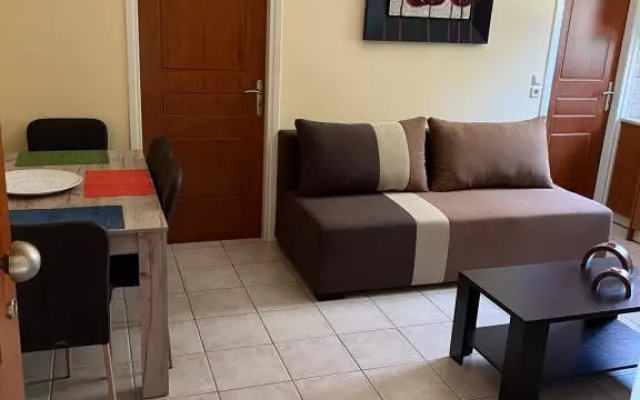 Bessis Apartments