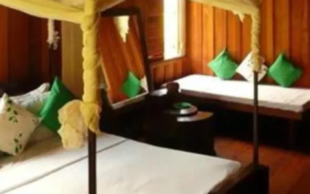 The Vine Retreat
