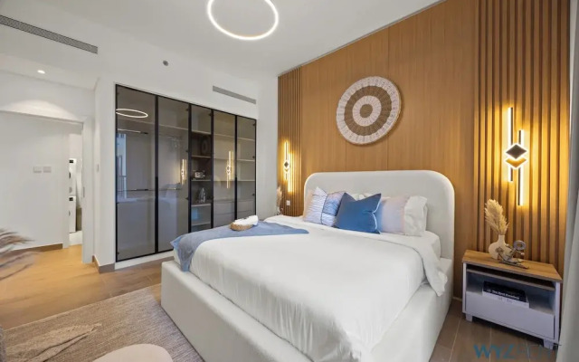 Boho Bayfront 1BR La Sirene Seaport View