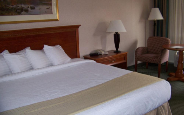 Holiday Inn Cherokee