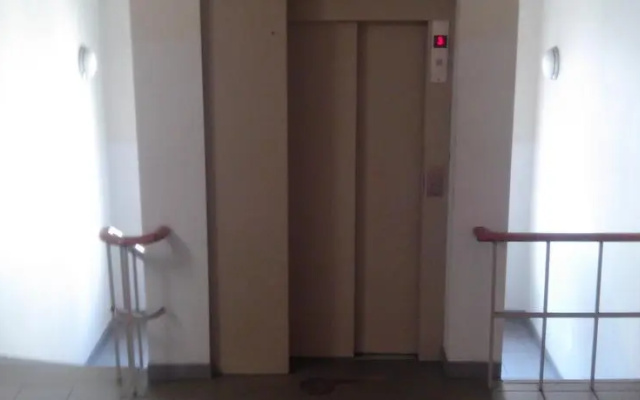 Big Bed Hostel