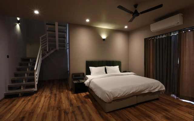 Isola Luxury Farm Suites