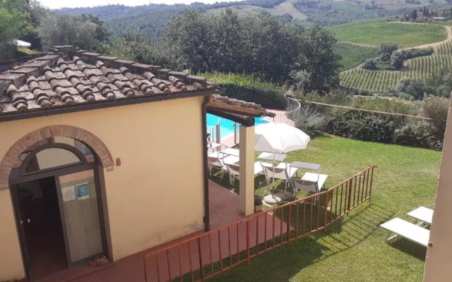 Agriturismo Il Pino - Tuscany Italy - Apartment Cipresso