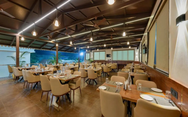 Golden Leaf Resort