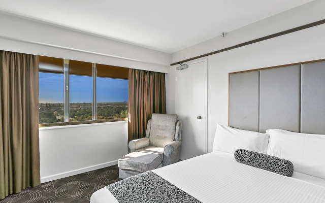 Stamford Plaza Adelaide