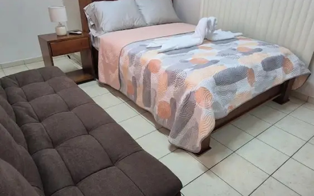 Velaz Guesthouse
