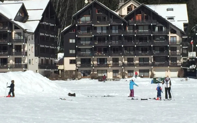 Front Ski Slope Chamonix Apartment