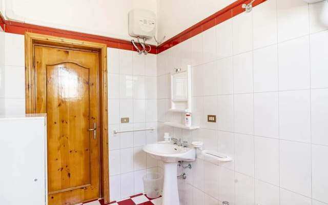 Lovely Holiday Home in Sant'isidoro With Garden