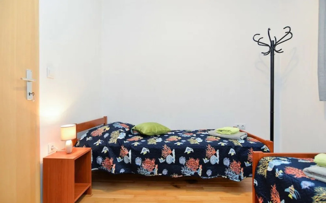 Apartment 1100