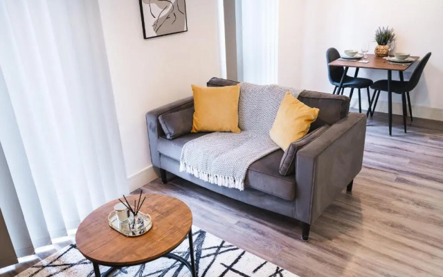 Modern 1-Bed - Brand New - Central - FREE Wi-Fi