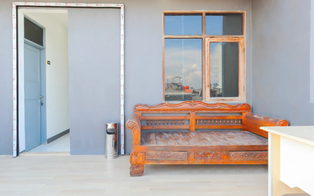 OYO 2308 Seven Season Residence