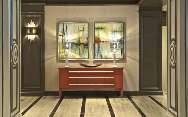 The Melrose Georgetown Hotel вид на фасад
