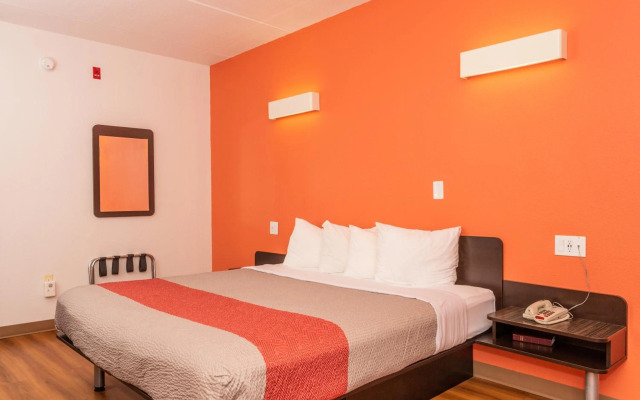 Motel 6 Kingsport, TN