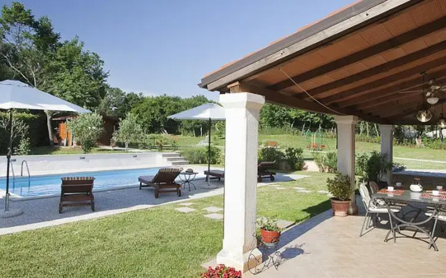 Villa Rebici 105