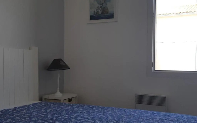 Appartement Saint-Martin-de-Ré, 2 pièces, 4 personnes - FR-1-544-9